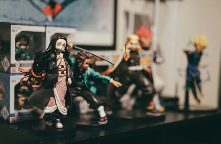 Dubladores dos Corvos Kasugai são destaque em evento especial do novo filme de “Demon Slayer”