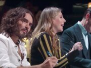 Katherine Ryan afirma que o Comedy Central a impediu de fazer piadas sobre Russell Brand em ‘Roast Battle’