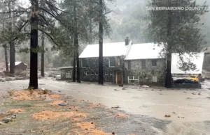 Fortes tempestades na Califórnia deixam três mortos na noite de Natal