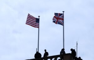 EUA interrompem implementação de acordo tecnológico de US$ 40 bilhões com Grã-Bretanha