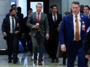 Militares dos EUA dizem que ataque a suposto barco de drogas mata 4 no leste do Pacífico