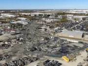 Um trabalhador de um ferro-velho ferido no acidente de avião da UPS morre no Natal, aumentando o número de mortes para 15