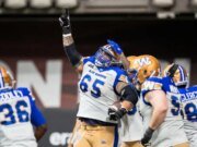Winnipeg Blue Bombers trazem de volta o atacante canadense Tui Eli