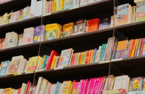 A lista de leitura de livros anti-racistas para crianças do professor se torna viral