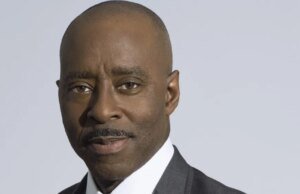 Courtney B. Vance reflete sobre a carreira de décadas e como ser um marido solidário para Angela Bassett: ‘Eu sou o garoto-propaganda por seguir seu coração’