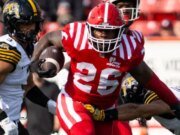 Calgary Stampeders recontrata o campeão de corrida da CFL, Dedrick Mills