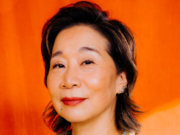 Diana Son receberá o prêmio Richard B. Jablow da WGA East por serviço dedicado