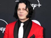 Jack White critica congressista por compartilhar vídeo de IA do cantor chamando os apoiadores de Trump de ‘fascistas’: ‘É triste como nossa liderança se tornou embaraçosa’