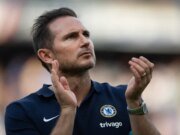 William Gallas nomeia a contratação de Frank Lampard que o Chelsea ainda não substituiu