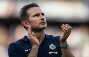 William Gallas nomeia a contratação de Frank Lampard que o Chelsea ainda não substituiu