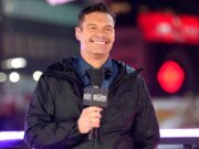 Como assistir a bola cair na véspera de ano novo de ‘Dick Clark’s Rockin’ com Ryan Seacrest 2026 ′ na TV e online