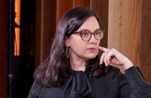 Bari Weiss defende a decisão dos ’60 minutos’ em memorando da equipe: ‘Isso pode parecer radical’, mas ‘nenhuma quantidade de indignação’ irá ‘nos descarrilar’