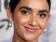 Geraldine Viswanathan se junta à comédia Peacock ‘Dig’ de Amy Poehler e Mike Schur
