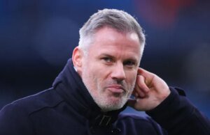 Jamie Carragher nomeia o time da temporada até agora e pede desculpas a um clube
