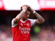 A atualização sobre a lesão de Ben White é outra dor de cabeça para o técnico do Arsenal, Mikel Arteta