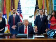 Seria uma loucura dar a Trump e seus bajuladores ainda mais poder