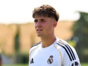 Arsenal ‘monitora de perto’ zagueiro do Real Madrid procurado por Dortmund e Leverkusen