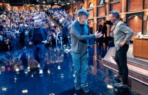 Apresentadores noturnos prestam homenagem a Rob Reiner e Slam Trump por comentários “odiosos e vis”