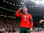 Quantos gols Cristiano Ronaldo marcou ao prometer a aposentadoria?
