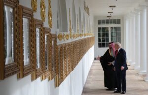 Casa Branca de Trump instala placas na ‘Calçada da Fama’ para insultar ex-presidentes