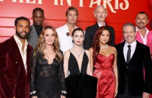 A estrela de ‘Emily in Paris’ Lily Collins fala sobre o início de uma rivalidade entre a capital francesa e Roma com o local da 5ª temporada: ‘Nunca esperei em um milhão de anos que seríamos parte de um triângulo amoroso político europeu’