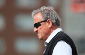 O técnico aposentado do Western Mustangs, Greg Marshall, ainda está otimista sobre o esporte universitário canadense, apesar dos desafios financeiros