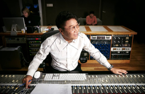 O pioneiro do entretenimento coreano, Lee Soo-Man, quer que a Coreia se torne “uma nação de produtores”