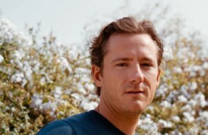 Lewis Pullman sobre se perder para o fervor religioso em ‘Ann Lee’, a alegria da atuação da Marvel e as lições da indústria de seu pai: encontre pessoas ‘que sejam seu irmão ou irmã de outra vida’