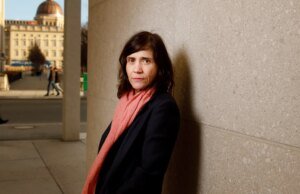 O especialista em arte roubada do Louvre roubado