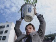 Neon está “convidando cordialmente todos os CEOs da Fortune 500” para uma exibição de ‘No Other Choice’ de Park Chan-wook