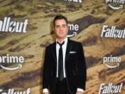 Justin Theroux não vê ‘Fallout’s Mr. House “como o bandido”, gostou de “zombar” na aula de tecnologia do bilionário