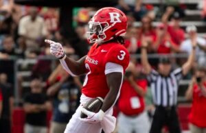 Rutgers RB Antwan Raymond ganha o Troféu Jon Cornish como melhor canadense na NCAA