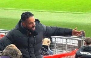 Ruben Amorim filmado atirando em jogador do Manchester United no banco de reservas durante sorteio do Bournemouth