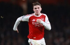 Jamie Carragher nomeia estrela do Arsenal como seu ‘atacante titular’, à frente de Viktor Gyokeres