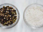 As pessoas estão realmente entrando no mistério dos saleiros e pimenteiros de nosso tempo