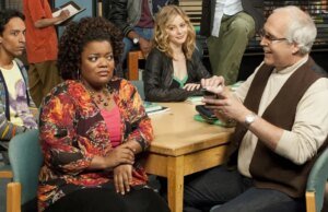 Novo documento do Chevy Chase revela detalhes sobre o notório incidente com N-Word e o canto “malvado” anti-Chase liderado pelo criador da ‘comunidade’ Dan Harmon – relatório