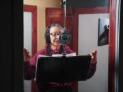 Atriz de ‘Dances With Wolves’ e ‘Killers Of The Flower Moon’ Tantoo Cardinal narrando a série de documentos ‘Animal Nation’