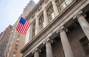 Mercado de ações hoje: Dow ganha 300 pontos; Nvidia salta à medida que construtores residenciais deslizam (cobertura ao vivo)