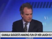 O apresentador da Fox revela o motivo maluco para as péssimas classificações de aprovação de Trump