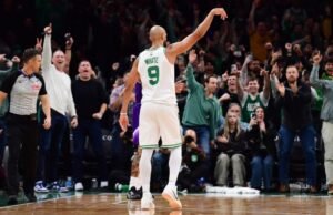 Celtics perde calor com barragem histórica de arremessos no quarto período