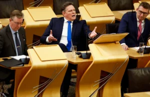 Contribuintes pagando £ 9 por paracetamol 35p