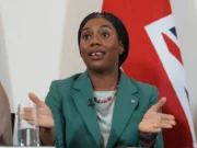 Trabalhista critica procurador-geral sombra conservador por representar Roman Abramovich