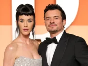 Katy Perry e Orlando Bloom se reúnem para passeio em família em Paddington: The Musical