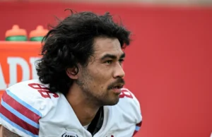 Irmão de Puka Nakua supostamente preso por roubar carro do novato do Lakers, Adou Thiero