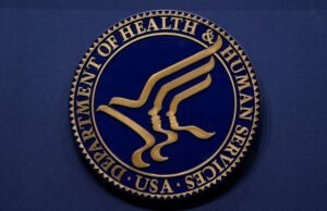 Estados democráticos abrem processo para bloquear cortes nos cuidados de afirmação de gênero das crianças dos EUA