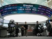 Ações asiáticas e futuros dos EUA caem antes do relatório de emprego nos EUA