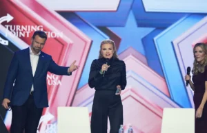 Aqui está o que você perdeu na convenção caótica do Turning Point