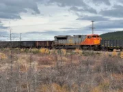 Tripulação no local do descarrilamento do trem do COI trabalhando ‘dia e noite’ para retomar o tráfego