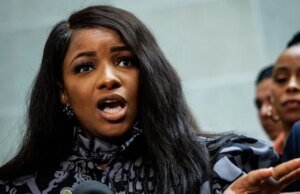 Então Jasmine Crockett é culpa dos republicanos agora?