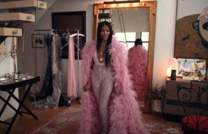 ‘Não estou adoçando nada para a câmera.’ Naomi Campbell fala sobre sua ascensão nas mídias sociais durante a pandemia